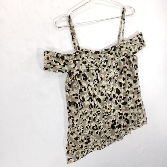 CAbi Blouse Women Small Multicolor Leopard Camo Cold Shoulder Chiffon Casual Top - Picture 3 of 6